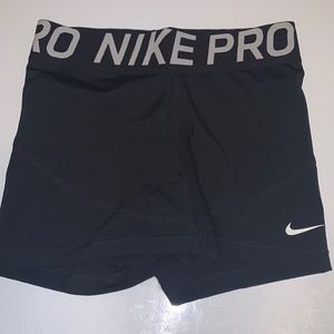 Black Nike pro spandex